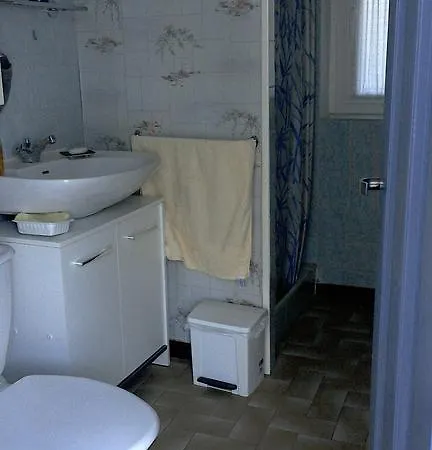 Apartment T2 Dans Maison De Village Ganges