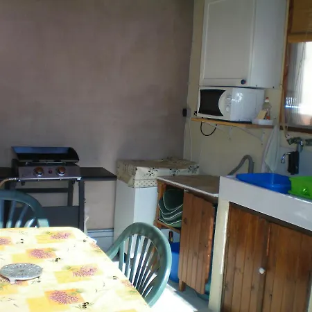 T2 Dans Maison De Village Apartment