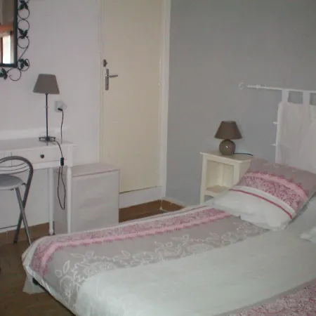 T2 Dans Maison De Village