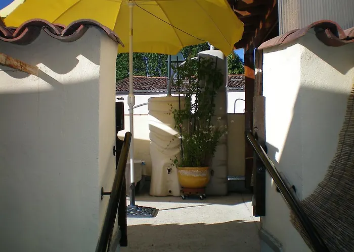 T2 Dans Maison De Village شقة *