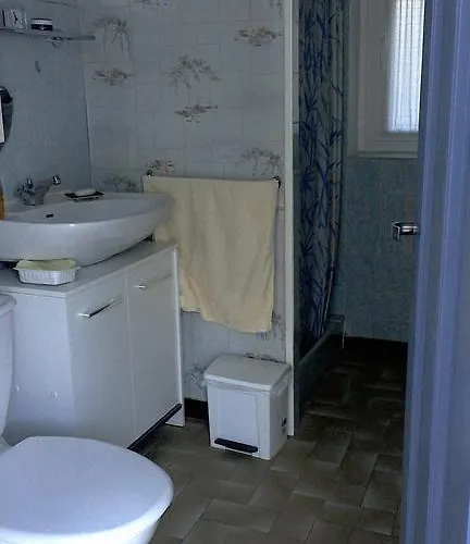 شقة T2 Dans Maison De Village غانغز