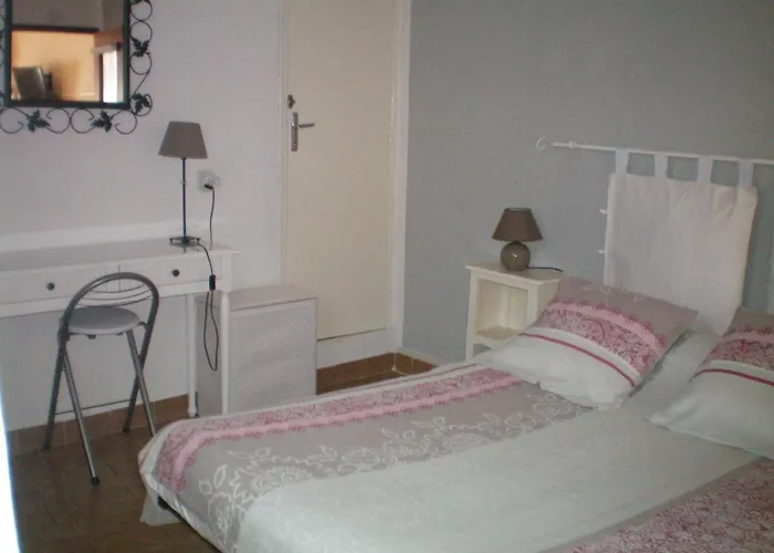 T2 Dans Maison De Village